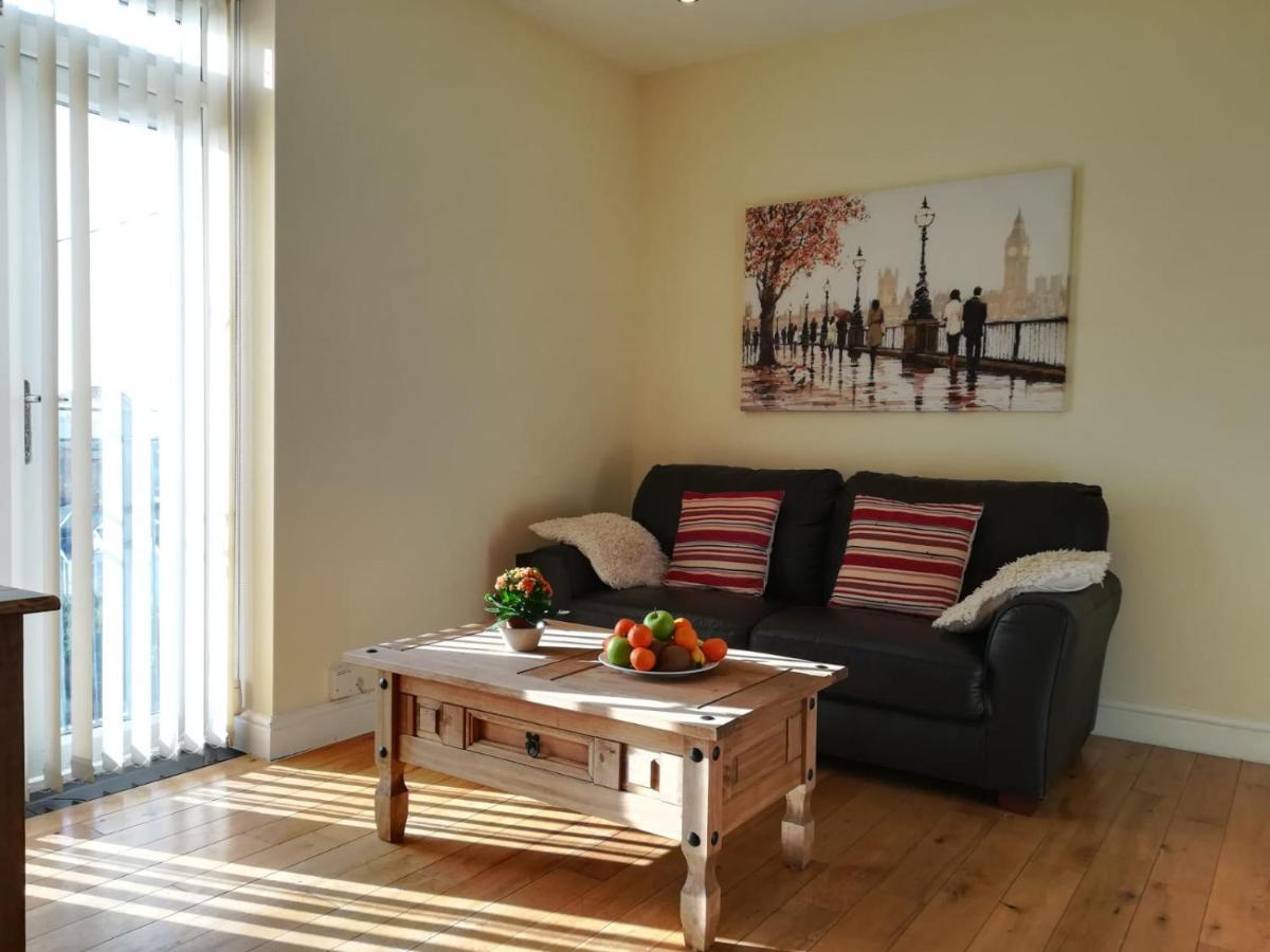 Bright, Modern 1 Bedroom Apartment, Uplands, Суонси Экстерьер фото